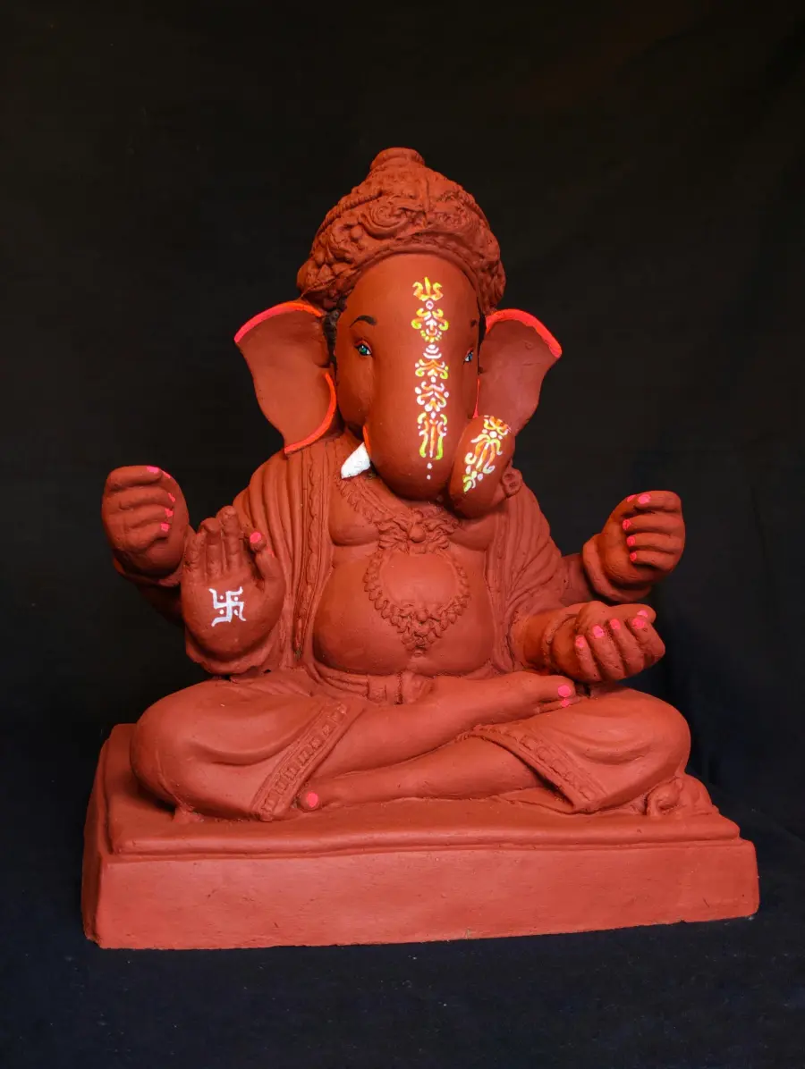 Shri Dagdusheth Panchagavya Ganesha — 14 Inch
