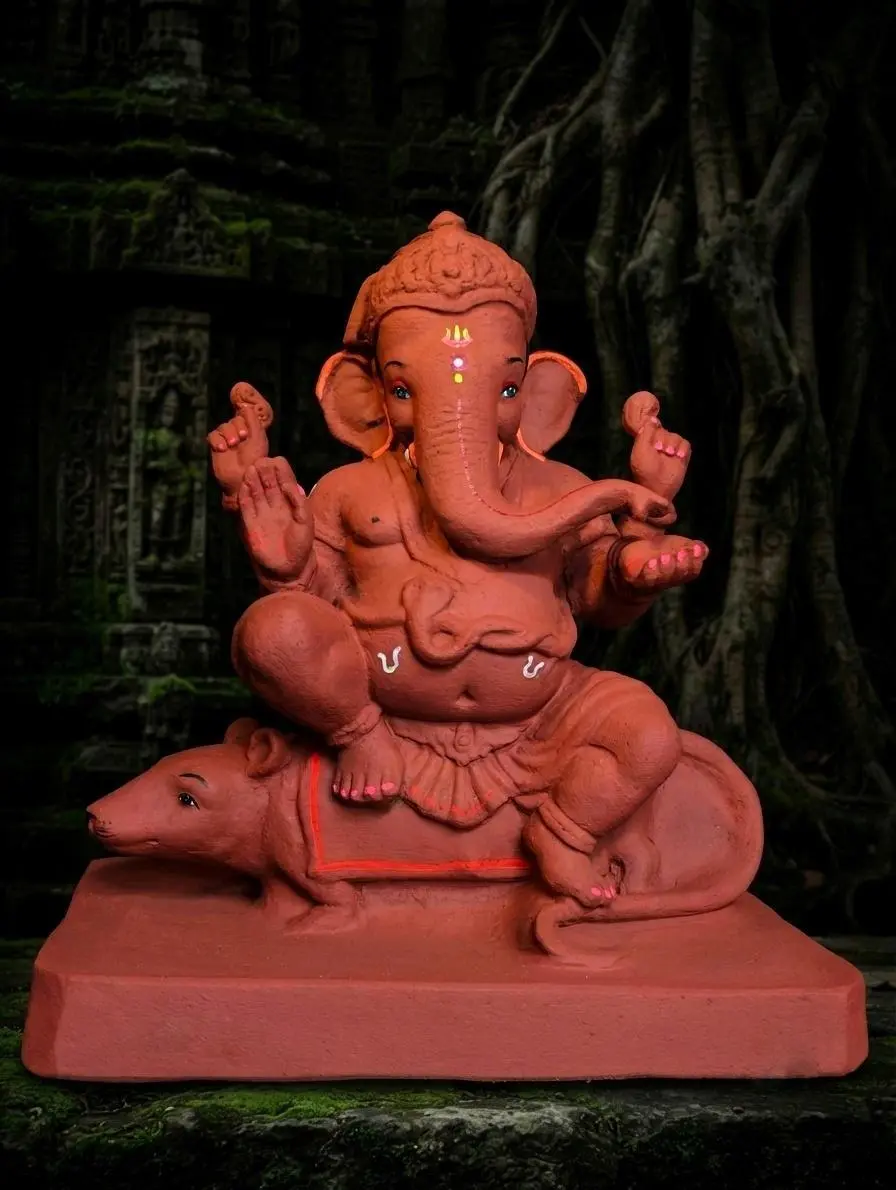 Shri Guruji Talim Panchagavya Ganesha — 13 Inch
